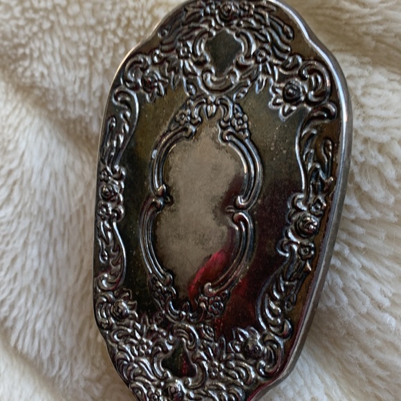 Vintage Silver hair brush - Picture 4 of 7
